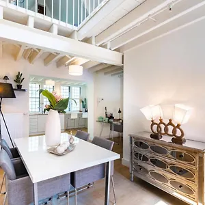 Old Town Triplex Appartement