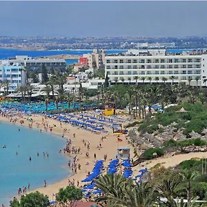 https://nelia-beach.hotelsatayianapa.com