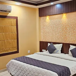 Hotel Royal Wings ***