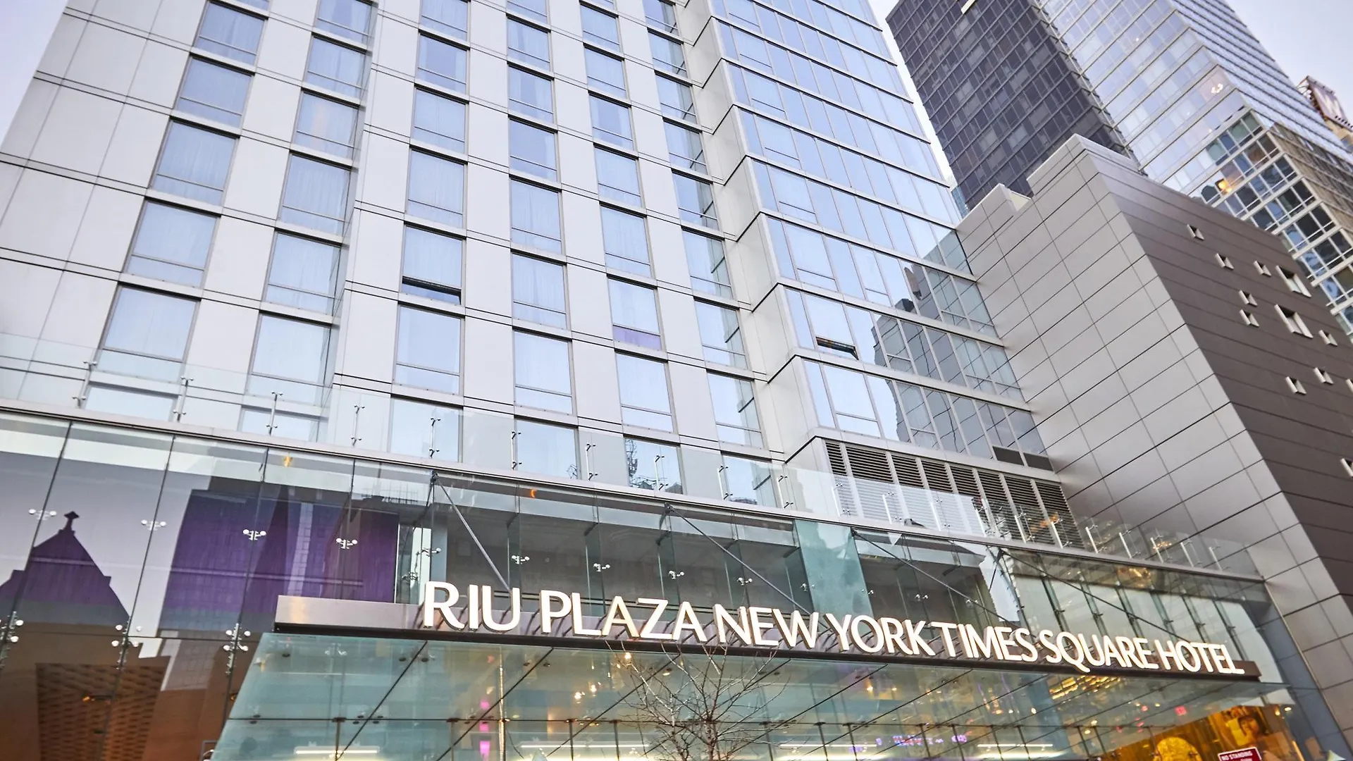Hotel Riu Plaza New York Times Square