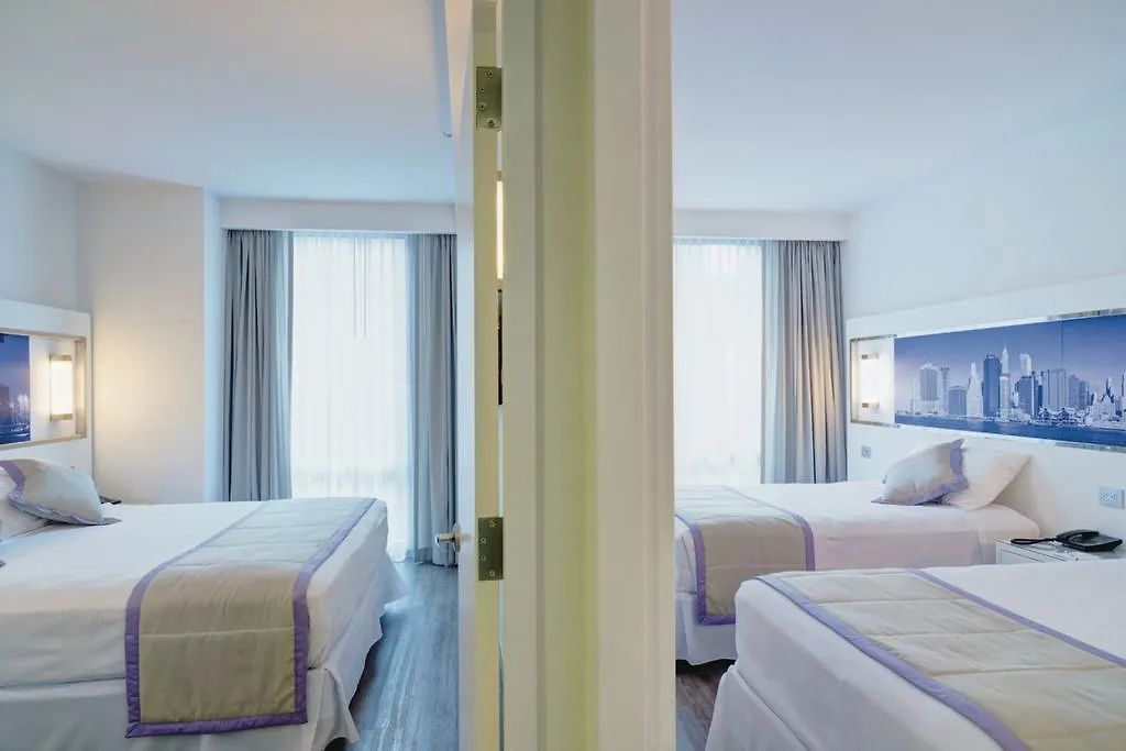 Hotel Riu Plaza New York Times Square 4*,  USA